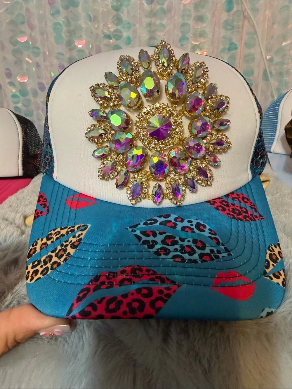 New Handmade AB Crystal Rhinestone Bling Leopard Lips Trucker Hat